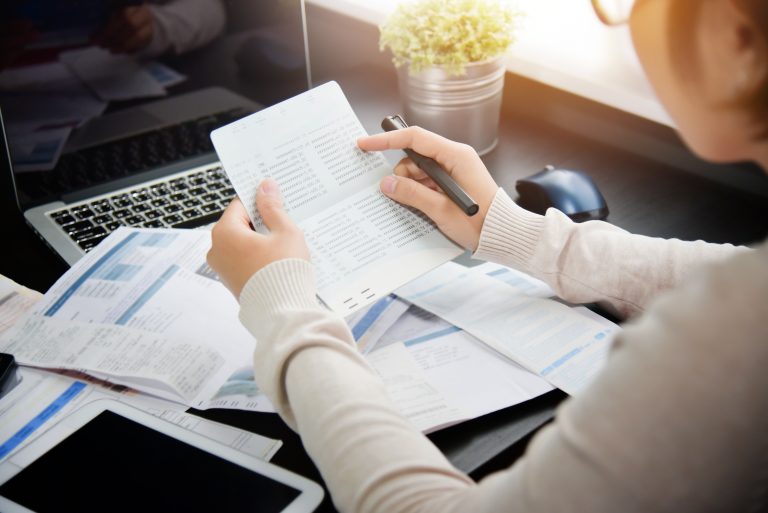 Interne en médecine Lire votre fiche de paie GPM Groupe Pasteur Mutualité