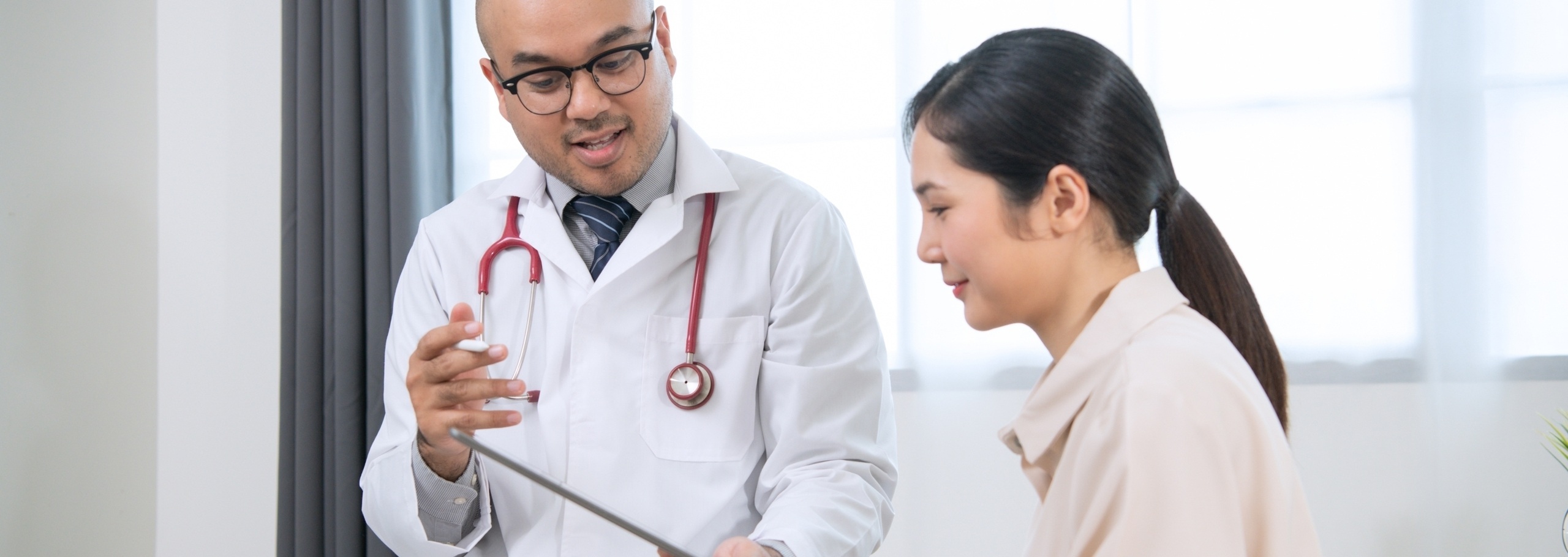 Réforme des EVC 2025 pour les médecins PADHUE : entre avancées réglementaires et points de vigilance 